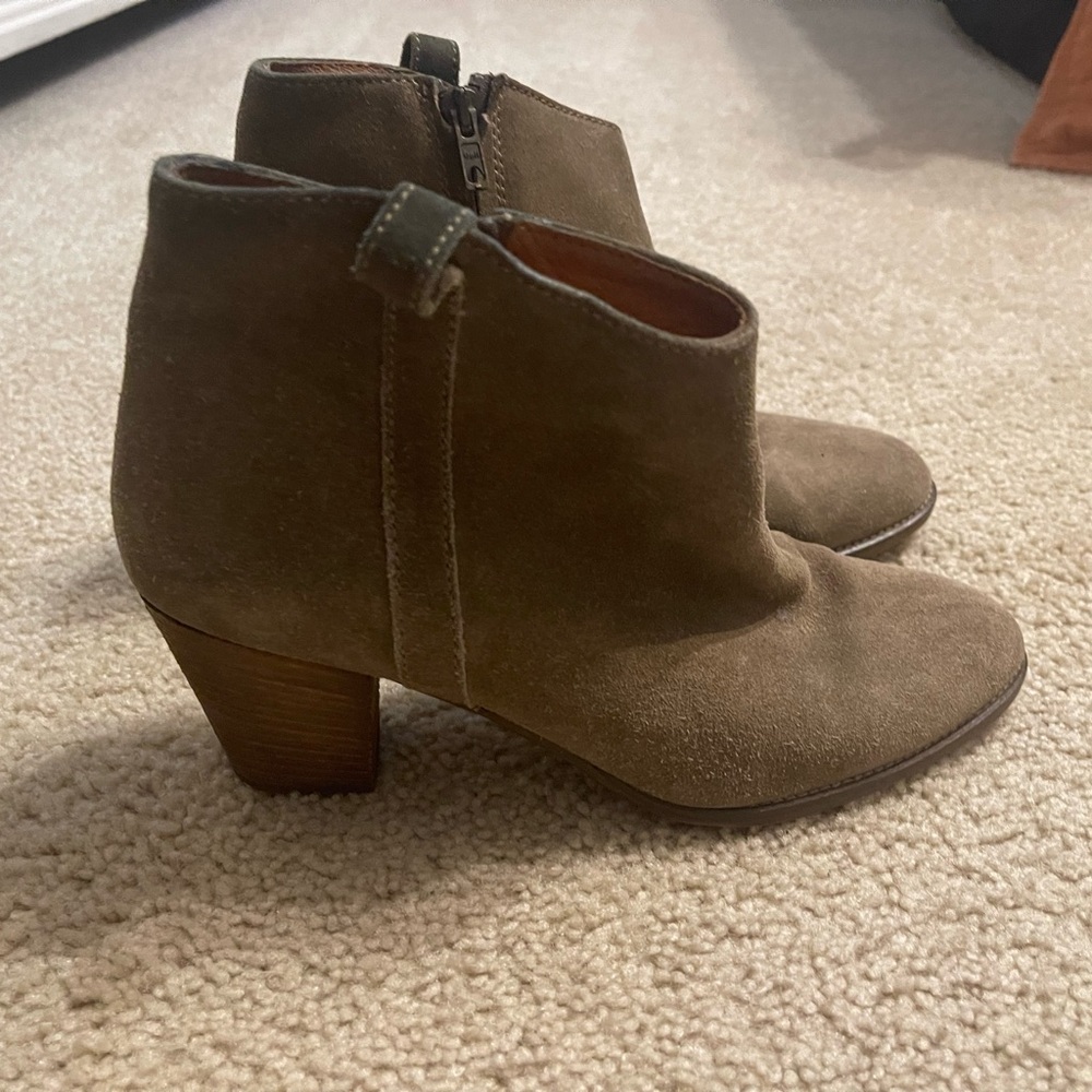Women’s Madewell booties
